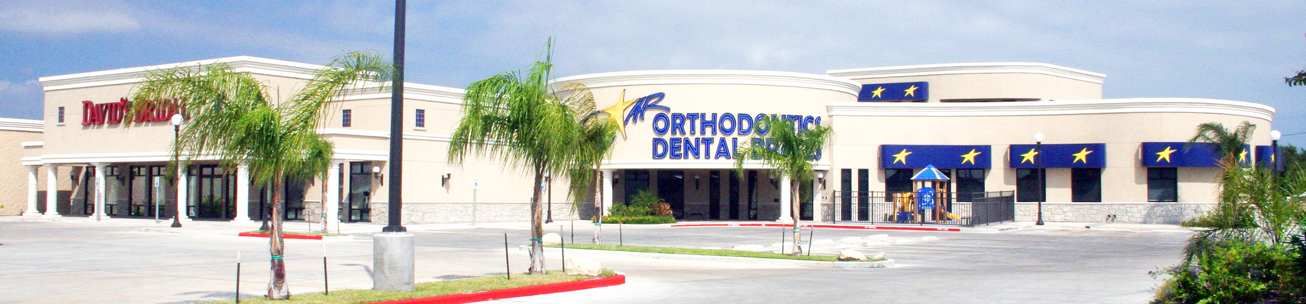 Star Plaza exterior day